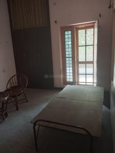 Bedroom Image of 400 Sq.ft 1 BHK Apartment / Flat for rent in Mahanagar Colony Bareilly for Rs. 7500