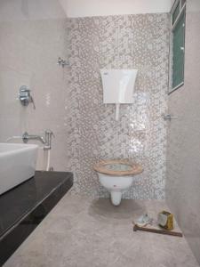 Bathroom Image of 815 Sq.ft 3 BHK Apartment / Flat for sale in JSB Nakshatra Veda Wing H And I, Vasai East Vasai for Rs. 7990000