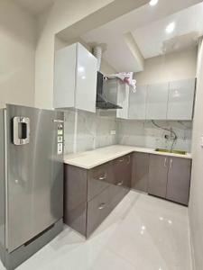 Kitchen Image of 400 Sq.ft 1 BHK Apartment / Flat for rent in DLF Regency Park, DLF Phase 4 Gurgaon for Rs. 14000