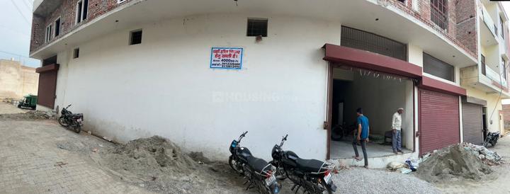 Lakadi Fajalpur Building 1