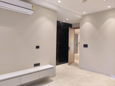 Bedroom Image of 2010 Sq.ft 3 BHK Apartment / Flat for sale in Pioneer Park, Sector 61 Gurgaon for Rs. 40000000