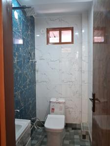 Common Bathroom Image of 630 Sq.ft 2 BHK Apartment / Flat for sale in Dwarka Mor New Delhi for Rs. 4600000