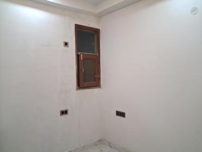 Bedroom Image of 1050 Sq.ft 2 BHK Apartment / Flat for sale in Sector 73 Noida for Rs. 3800000