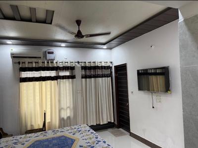 Model Town Bedroom 1