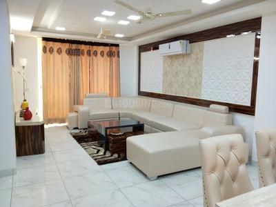 Hall Image of 2200 Sq.ft 3 BHK Apartment / Flat for sale in Sector 104 Noida for Rs. 8600000