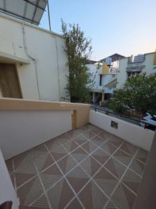 Balcony Image of 1350 Sq.ft 2 BHK Duplex for sale in Manjalpur Vadodara for Rs. 8000000