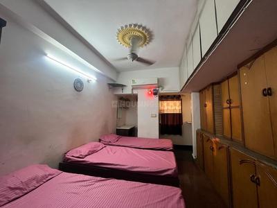 Bedroom Image of SAKHI NIVAS GIRLS PG  in Navrangpura, Ahmedabad