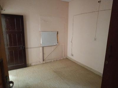 Bedroom Image of 450 Sq.ft 1 BHK Apartment / Flat for sale in DDA Om Apartment, Sector 14 Dwarka New Delhi for Rs. 11000000