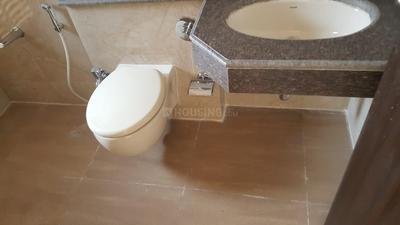Image of 950 Sq.ft 2 BHK Apartment / Flat for sale in K Raheja Interface Heights, Malad West, Mumbai for Rs. 24700000