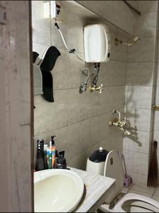 Bathroom Image of PG room in a bungalow No brokerage in Andheri West, Mumbai
