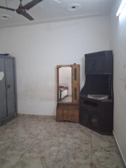 Model Town Bedroom 1