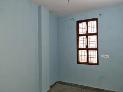 Bedroom Image of 500 Sq.ft 2 BHK Builder Floor for rent in RWA Mohan Garden Gali 5, Vikas Nagar New Delhi for Rs. 10000