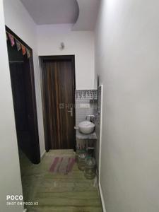Bathroom Image of 600 Sq.ft 2 BHK Builder Floor for sale in Mansarover Garden New Delhi for Rs. 8000000