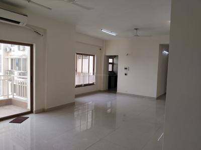 Living Room Image of 3250 Sq.ft 4 BHK Apartment / Flat for rent in Adani Water Lily, Shantigram Ahmedabad for Rs. 90000