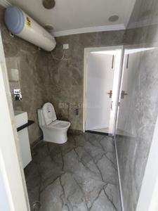 Image of 2350 Sq.ft 4 BHK Apartment / Flat for sale in DDA Flats Sarita Vihar, Sarita Vihar, New Delhi for Rs. 35000000