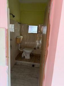 Bathroom Image of 1275 Sq.ft 3 BHK Apartment / Flat for sale in Keshtopur Kolkata for Rs. 3500000