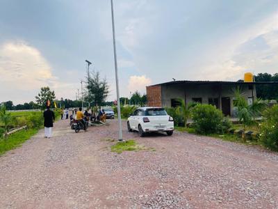 Image of 1000 Sq.ft Residential Plot / Land for sale in Gosainganj, Lucknow for Rs. 2200000