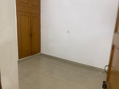 Bedroom Image of 800 Sq.ft 2 BHK Apartment / Flat for sale in GH 14 DDA MIG, Paschim Vihar New Delhi for Rs. 12500000