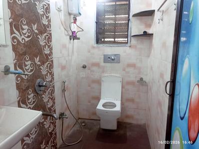 Bathroom Image of 900 Sq.ft 2 BHK Apartment / Flat for rent in Gala Pride Park, Thane West Thane for Rs. 38000