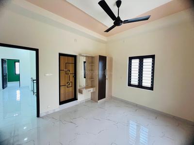 Bedroom Image of 2000 Sq.ft 4 BHK Independent House for sale in Kakkanad Kochi for Rs. 9900000