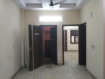 Living Room Image of 900 Sq.ft 3 BHK Builder Floor for rent in Paschim Vihar New Delhi for Rs. 36000