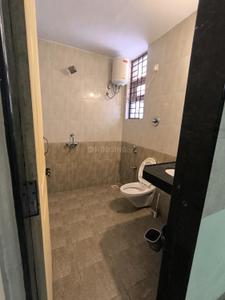 Bathroom Image of 1313 Sq.ft 3 BHK Villa for rent in Panzorconi Goa for Rs. 30000