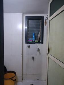 Common Bathroom Image of 750 Sq.ft 1 BHK Apartment / Flat for rent in Haware Citi, Kasarvadavali Thane for Rs. 16002