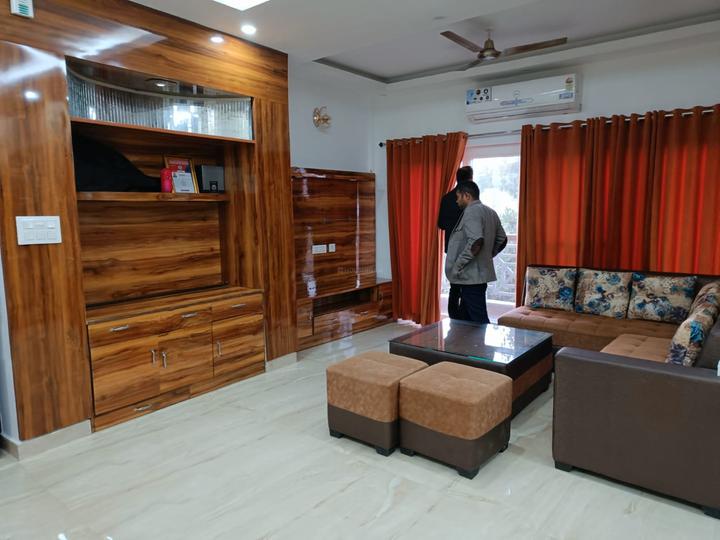 Luxury floor Main Image 1