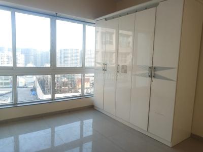 Bedroom Image of 940 Sq.ft 2 BHK Apartment / Flat for sale in Runwal The Orchard Residency, Ghatkopar West Mumbai for Rs. 23300000