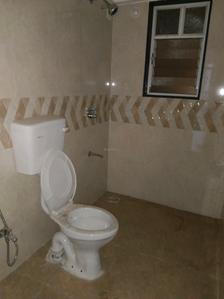 Common Bathroom Image of 700 Sq.ft 1 BHK Independent House for sale in Uruli Kanchan Pune for Rs. 2800000