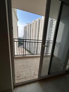 Balcony Image of 1404 Sq.ft 3 BHK Apartment / Flat for sale in Eldeco Live By The Greens Phase III, Sector 150 Noida for Rs. 16500000