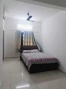 Bedroom Image of 1300 Sq.ft 2 BHK Independent House for rent in Maradu Kochi for Rs. 25000
