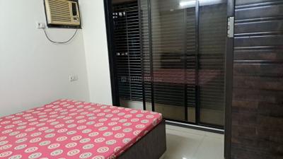 Bedroom Image of 660 Sq.ft 2 BHK Apartment / Flat for rent in Borivali East Mumbai for Rs. 46000