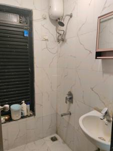 Common Bathroom Image of 700 Sq.ft 1 BHK Apartment / Flat for sale in Ulwe Navi Mumbai for Rs. 5700000
