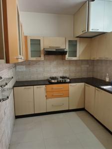 Kitchen Image of 750 Sq.ft 1 BHK Apartment / Flat for rent in Poonam Apartments, Worli Mumbai for Rs. 80000