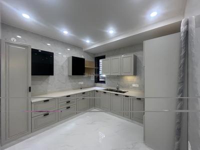 3.5 BHK Flat