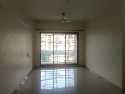 Living Room Image of 999 Sq.ft 2 BHK Apartment / Flat for sale in DB Orchid Suburbia, Kandivali West Mumbai for Rs. 21500000