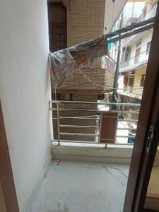 Balcony Image of 900 Sq.ft 3 BHK Builder Floor for sale in Govindpuri New Delhi for Rs. 7500000