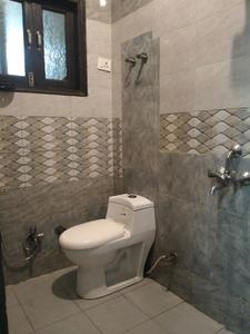 Bedroom One Image of 850 Sq.ft 2 BHK Builder Floor for rent in Mayur Vihar Phase 1 New Delhi for Rs. 35000