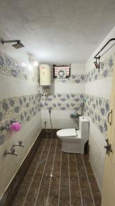 Bathroom Image of 1400 Sq.ft 2 BHK Apartment / Flat for sale in Balaji Nagar Kurnool for Rs. 3800000