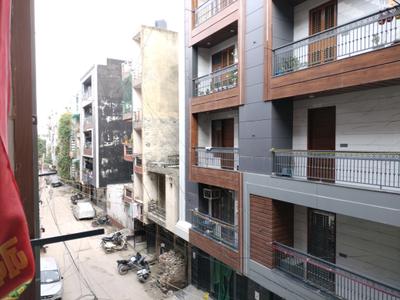 Bedroom Three Image of 1450 Sq.ft 4 BHK Apartment / Flat for sale in Uttam Nagar New Delhi for Rs. 9500000