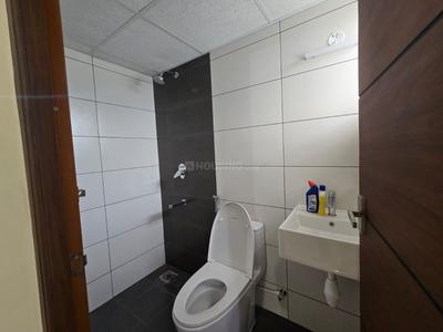 Bathroom Image of 850 Sq.ft 2 BHK Apartment / Flat for rent in Sowparnika Jazzmyna, Kunnamangalam Kozhikode for Rs. 30000