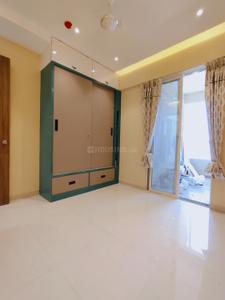 Bedroom Image of 1050 Sq.ft 2 BHK Apartment / Flat for rent in Meriton Tower, Ambegaon Budruk Pune for Rs. 20000