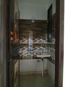 Common Bathroom Image of 750 Sq.ft 2 BHK Builder Floor for sale in DLF Ankur Vihar Ghaziabad for Rs. 2322422