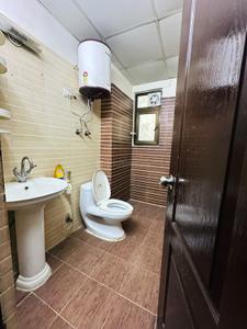 Bathroom Image of 2298 Sq.ft 4 BHK Apartment / Flat for sale in Angel Mercury, Indirapuram Ghaziabad for Rs. 22500000