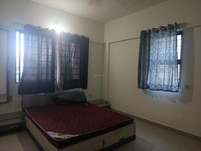 Bedroom Image of 1000 Sq.ft 2 BHK Apartment / Flat for rent in Magarpatta Iris, Magarpatta City Pune for Rs. 34000