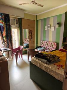 Bedroom Image of 1420 Sq.ft 3.5 BHK Apartment / Flat for sale in Amrapali Zodiac, Sector 120 Noida for Rs. 15500000