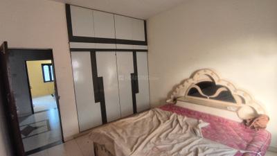 Bedroom Image of 1800 Sq.ft 4 BHK Duplex for rent in Khokhra Ahmedabad for Rs. 35000