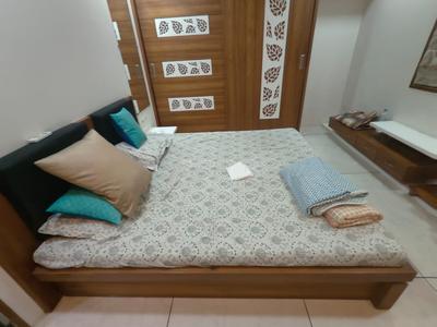 Bedroom Image of 2394 Sq.ft 4 BHK Apartment / Flat for sale in Bodakdev Ahmedabad for Rs. 21500000