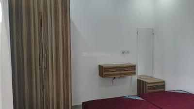 Bedroom Image of 500 Sq.ft 1 RK Apartment / Flat for rent in Ajnara Elements, Sector 137 Noida for Rs. 22500